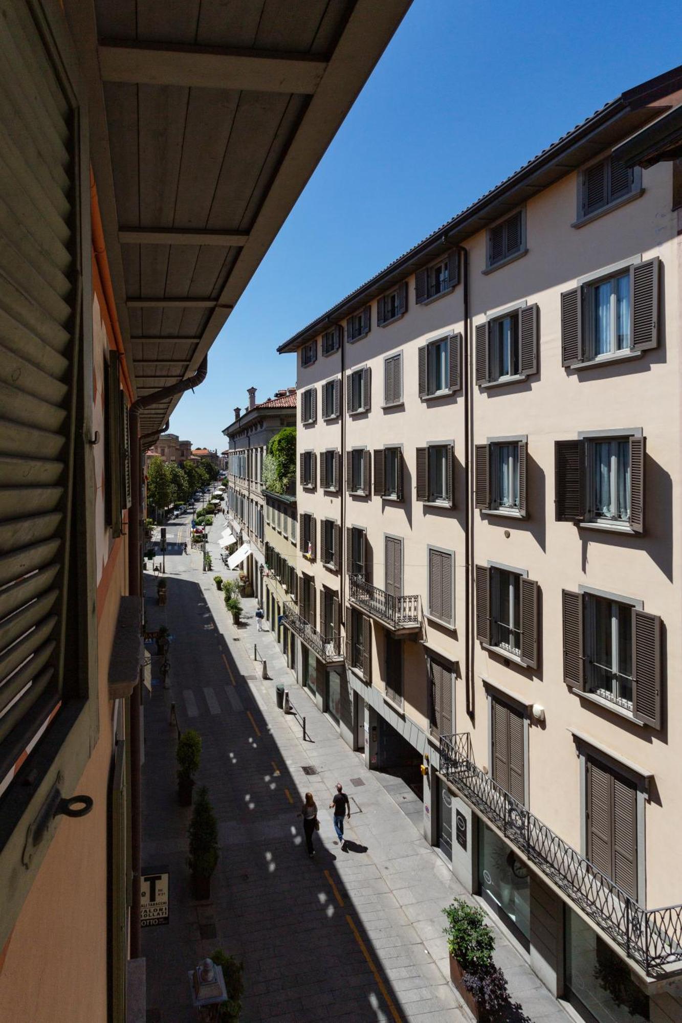 La Castellana Appartement Bergamo Buitenkant foto
